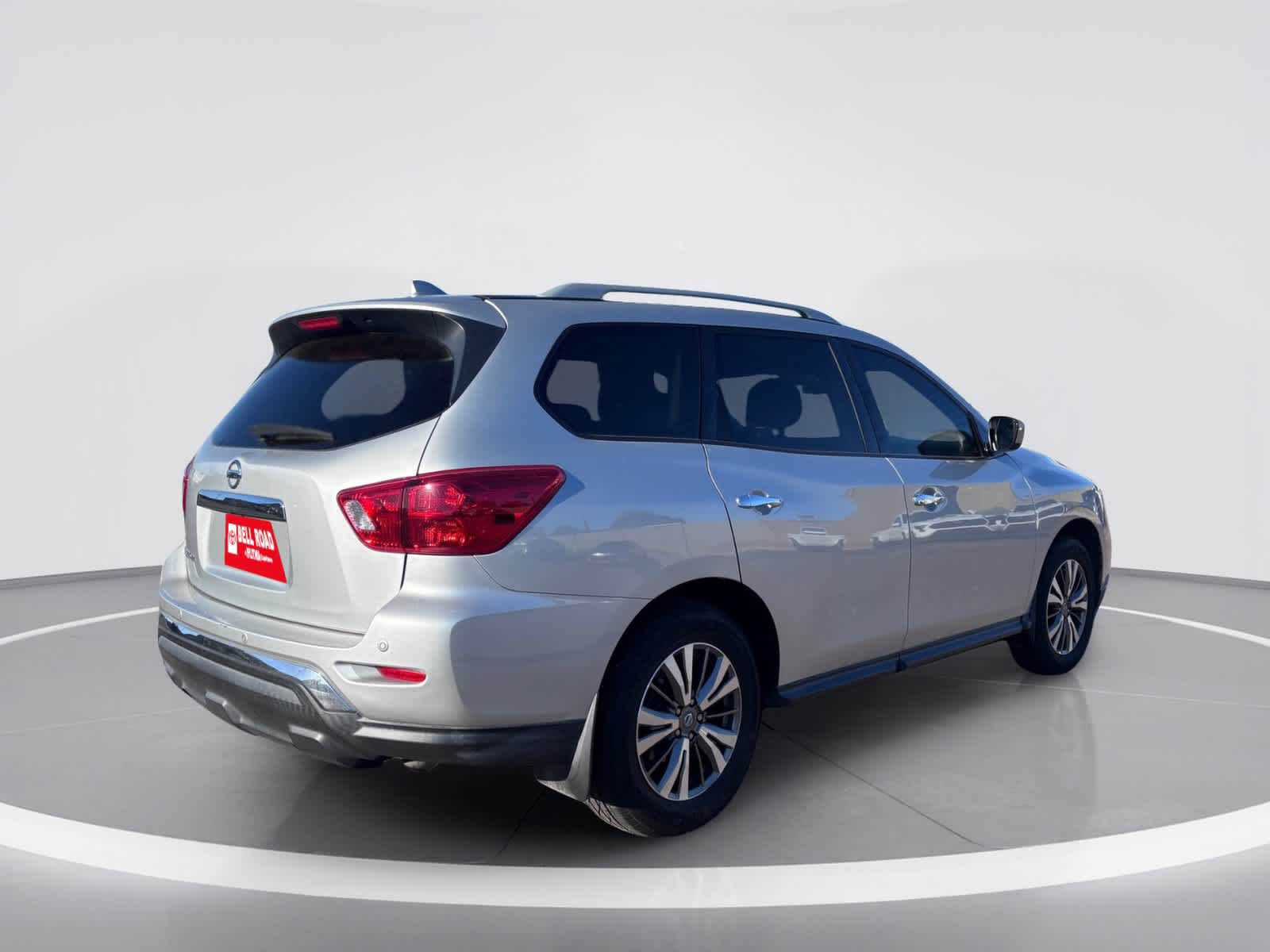 Nissan Pathfinder S 2020