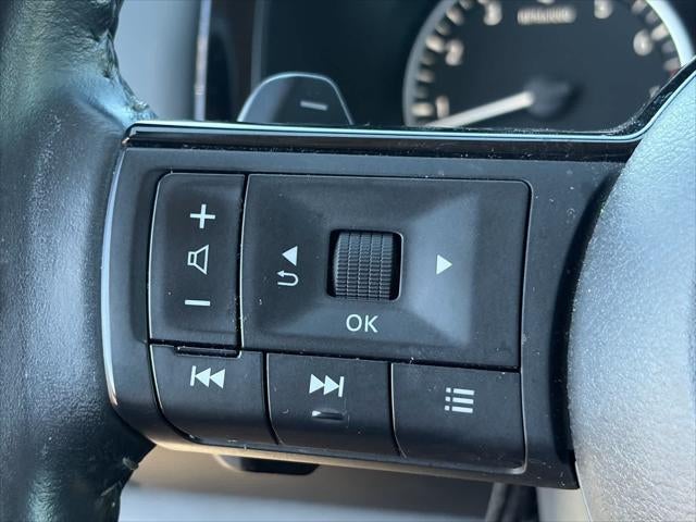 Nissan Pathfinder SV 2023