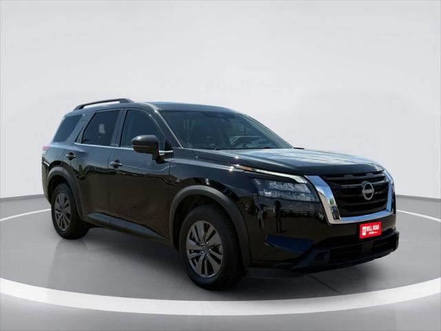 Nissan Pathfinder SV 2024