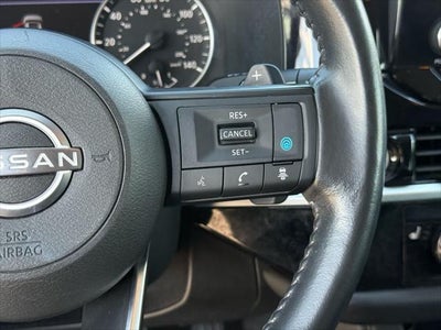 Nissan Pathfinder SV 2024