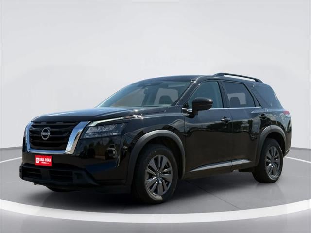 Nissan Pathfinder SV 2024