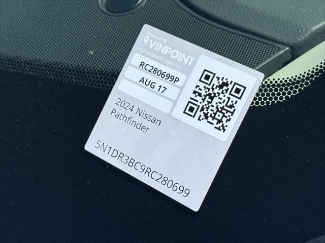 Nissan Pathfinder SV 2024