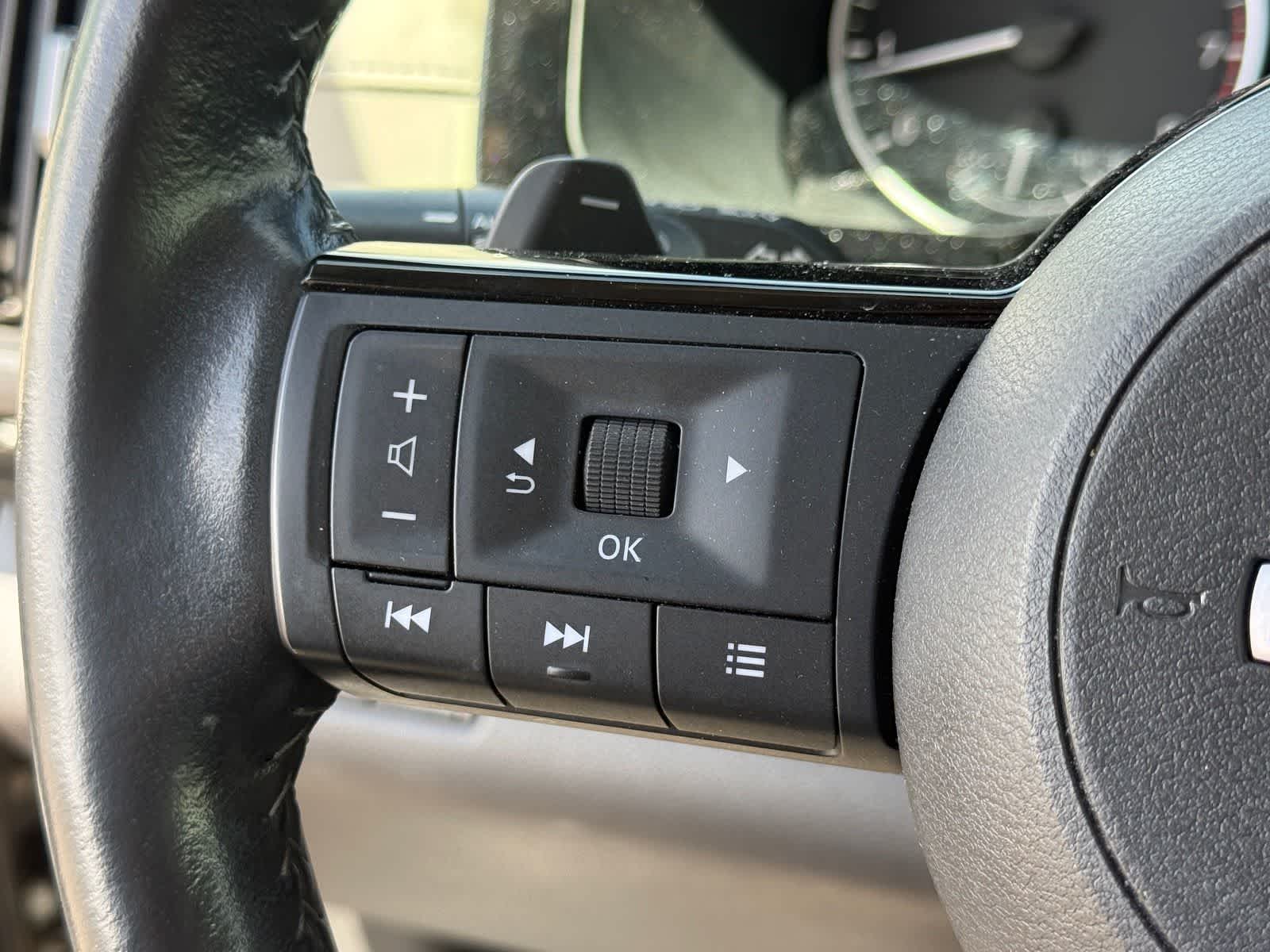 Nissan Pathfinder SL 2022