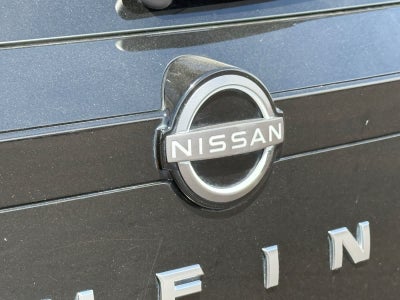 Nissan Pathfinder SL 2022