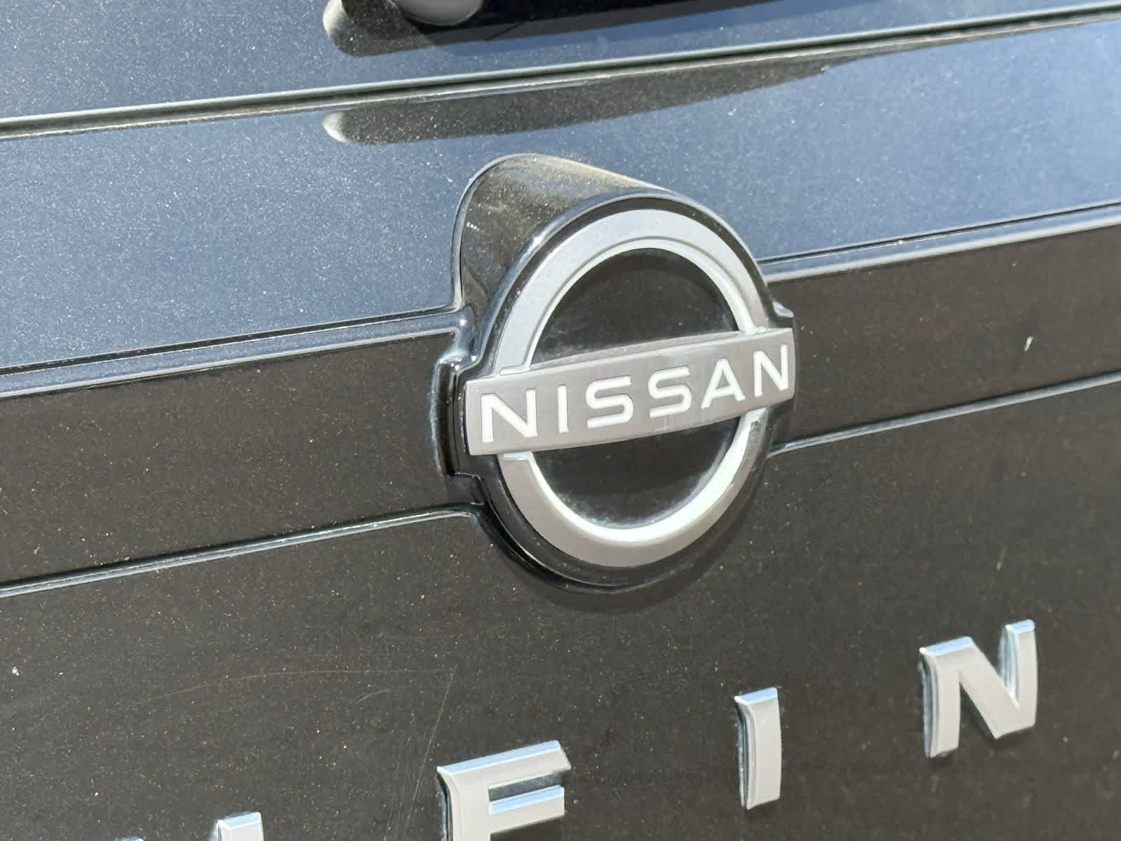 Nissan Pathfinder SL 2022
