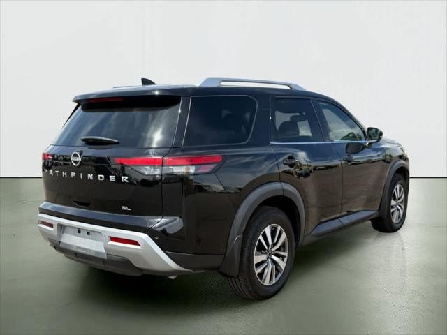 Nissan Pathfinder SL 2022
