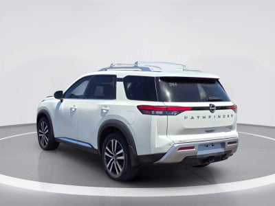 Nissan Pathfinder Platinum 2023