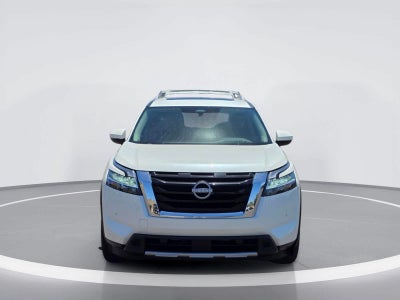 Nissan Pathfinder Platinum 2023