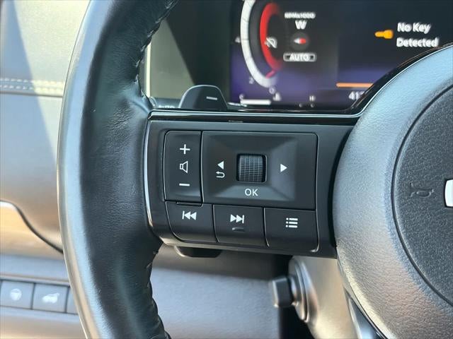 Nissan Pathfinder Platinum 2023
