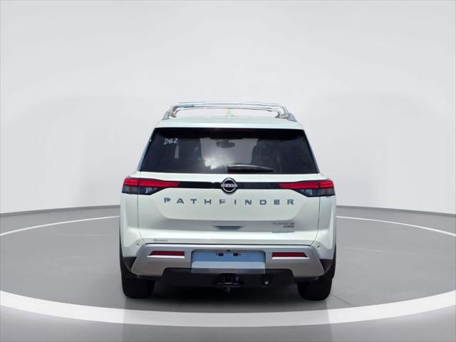 Nissan Pathfinder Platinum 2023