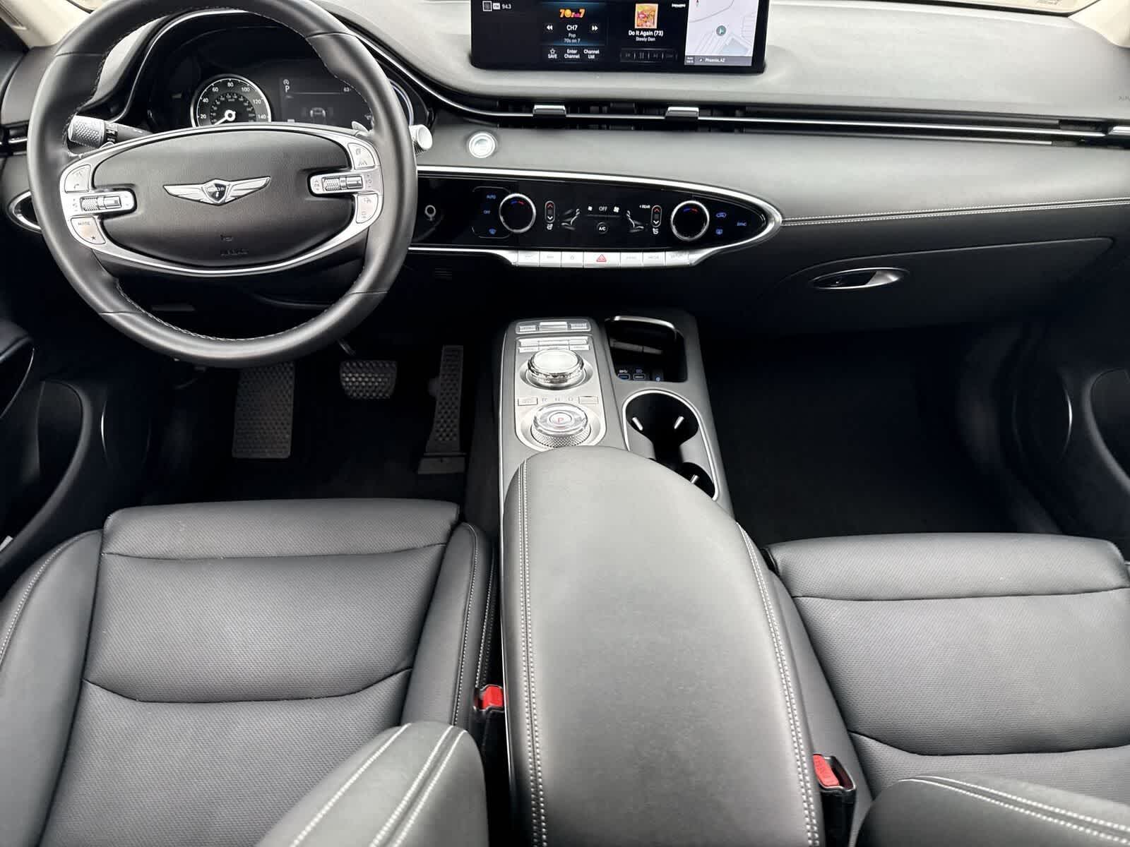 2025 Genesis GV70 2.5T