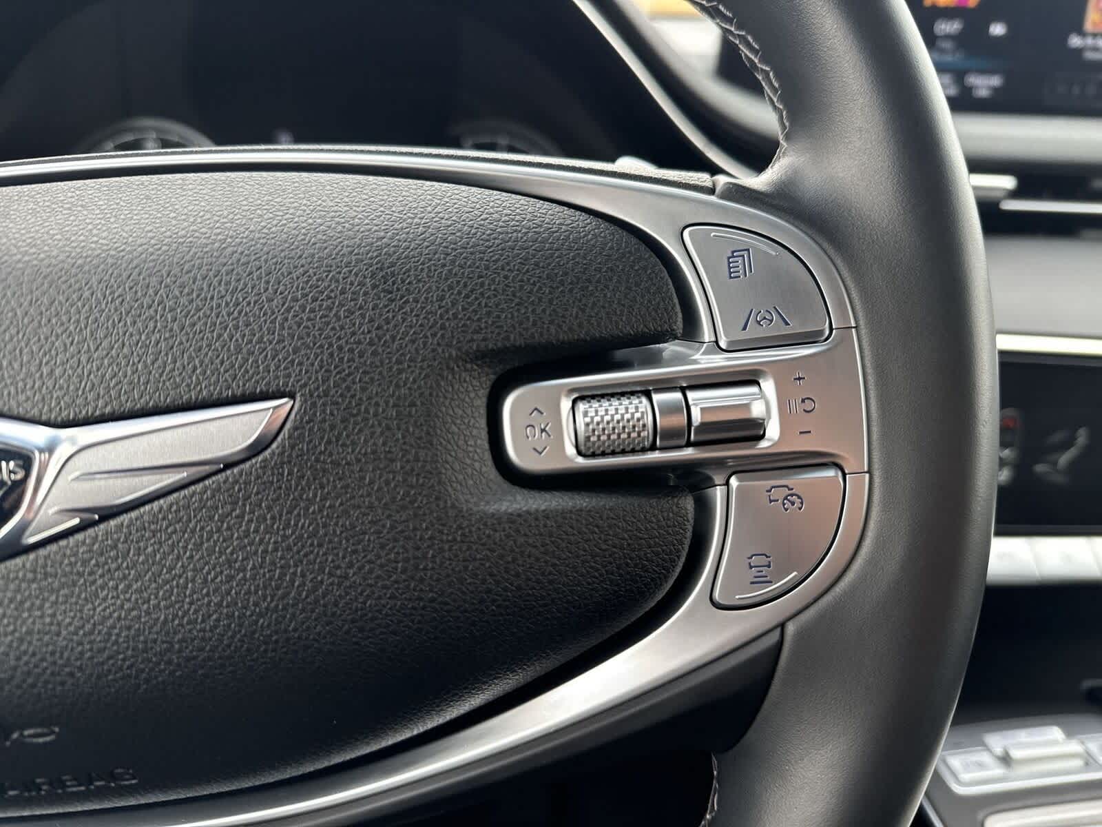 2025 Genesis GV70 2.5T