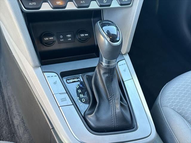 Hyundai Elantra Value Edition 2020