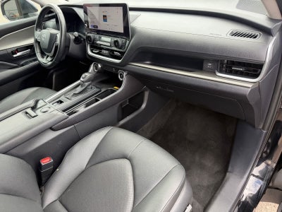 Toyota Grand Highlander XLE 2025