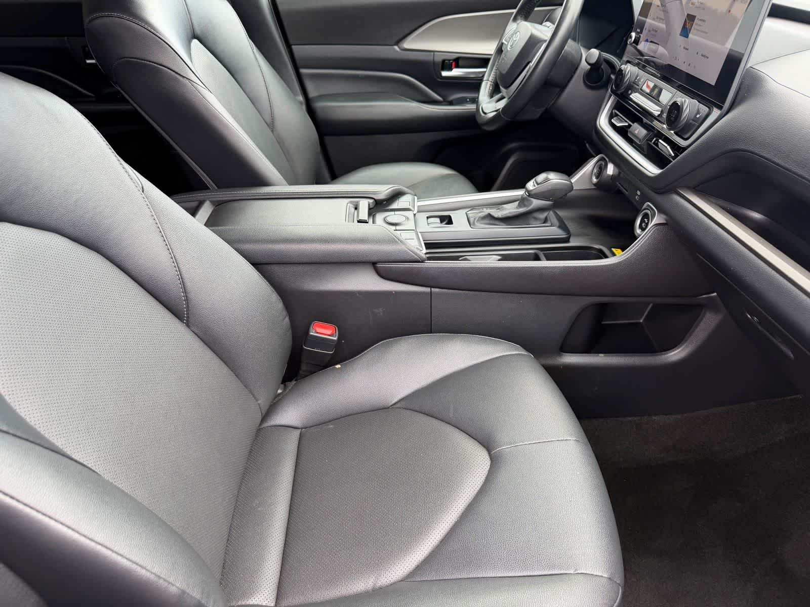 Toyota Grand Highlander XLE 2025