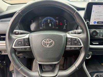 Toyota Grand Highlander XLE 2025