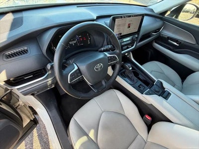 Toyota Grand Highlander XLE 2024