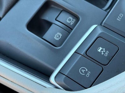 Toyota Grand Highlander XLE 2024