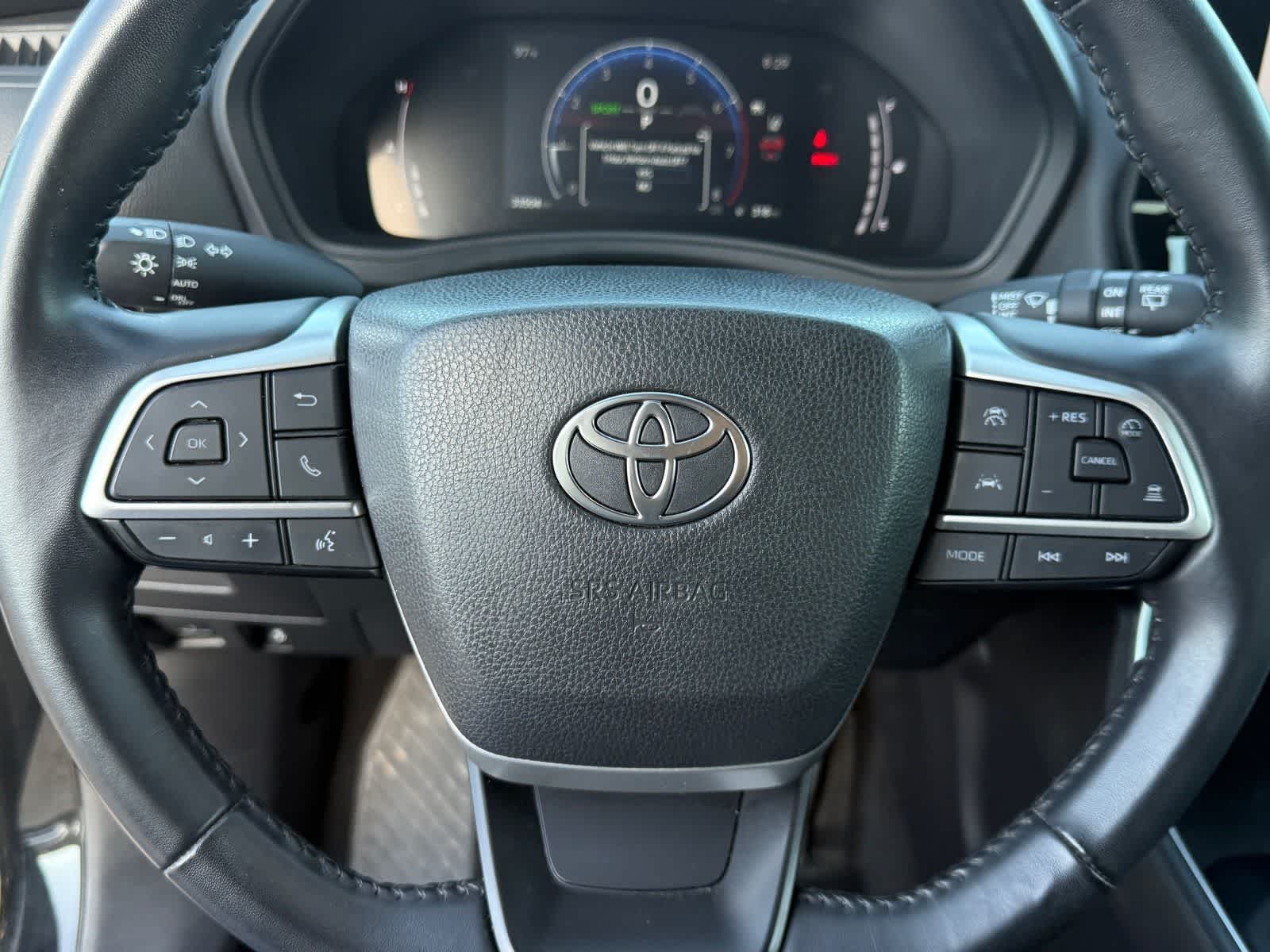 Toyota Grand Highlander XLE 2025