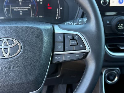 Toyota Grand Highlander XLE 2025