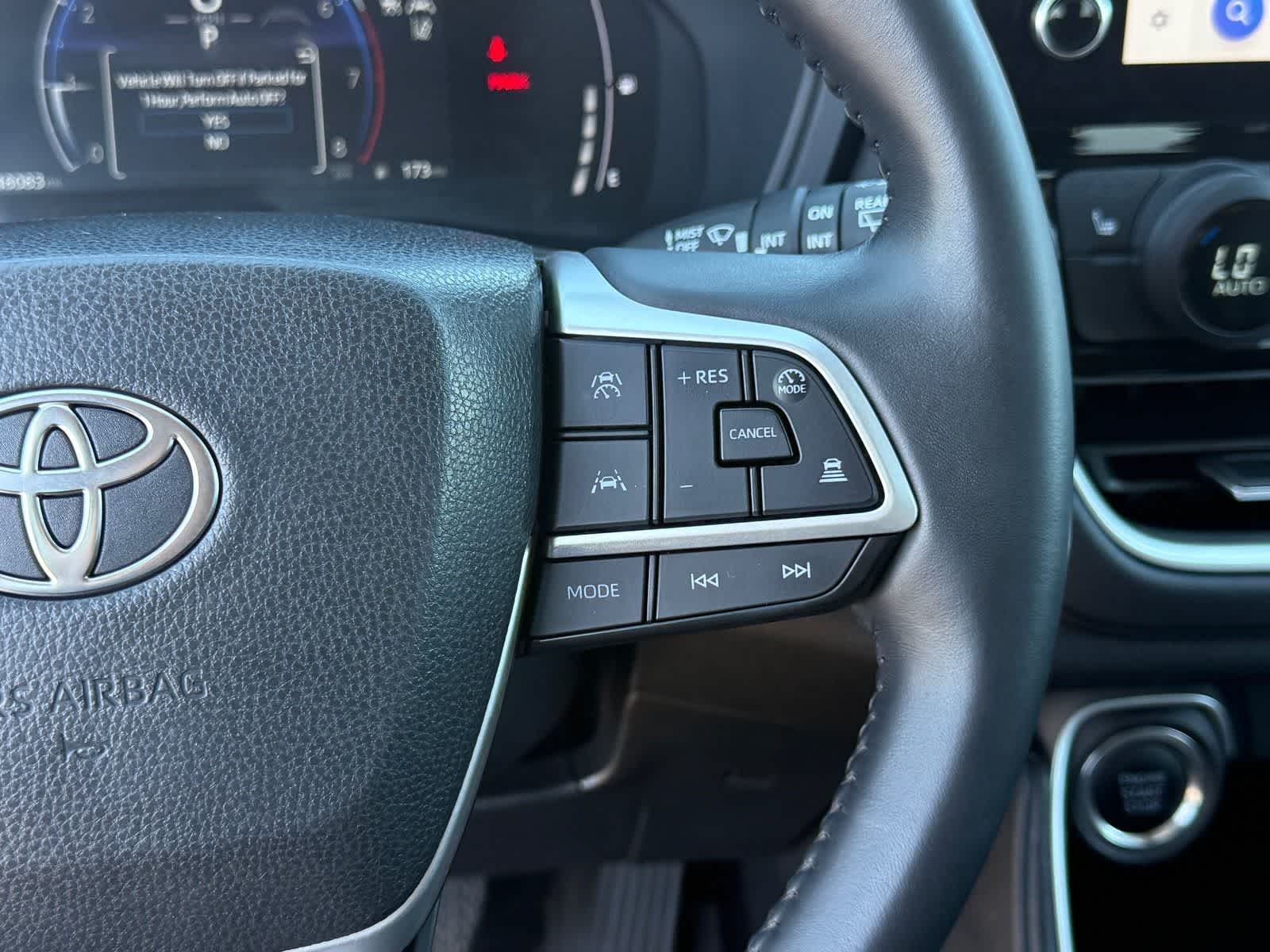 Toyota Grand Highlander XLE 2025