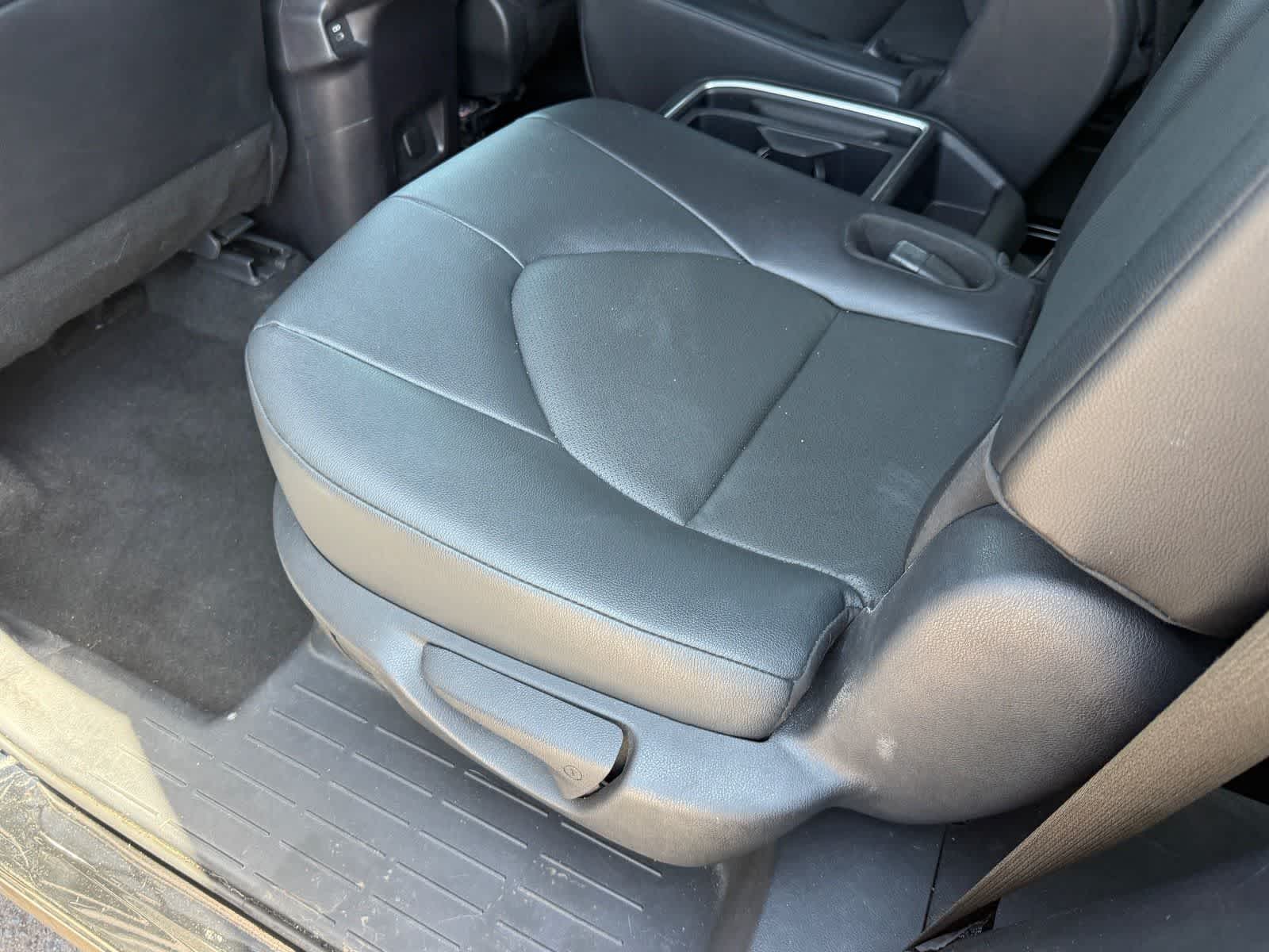 Toyota Grand Highlander XLE 2025