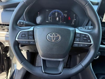 Toyota Grand Highlander XLE 2025
