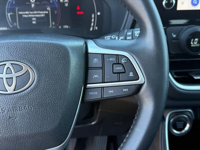 Toyota Grand Highlander XLE 2025