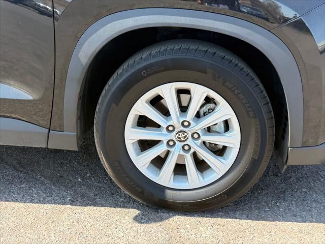 Toyota Grand Highlander XLE 2025