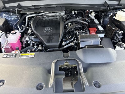 Toyota Grand Highlander XLE 2025