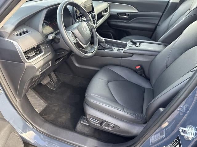 Toyota Grand Highlander XLE 2025