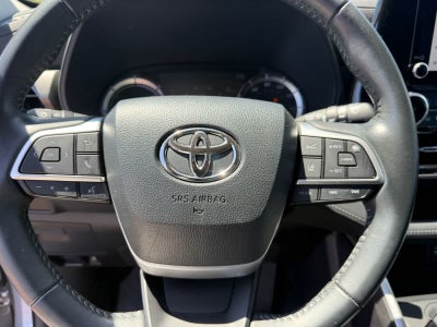 Toyota Highlander Hybrid LE 2023