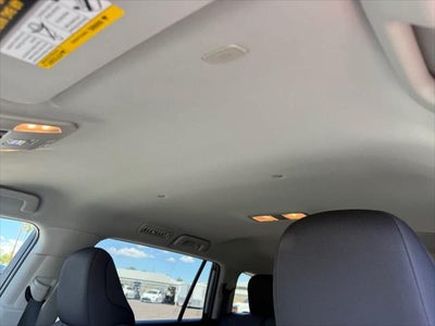 Toyota Highlander Hybrid LE 2023