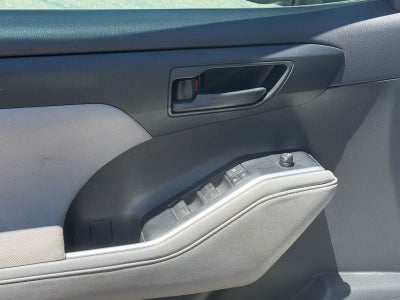 Toyota Highlander LE 2020