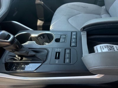 Toyota Highlander LE 2020