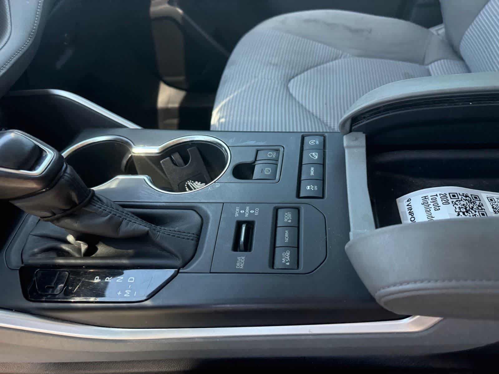 Toyota Highlander LE 2020