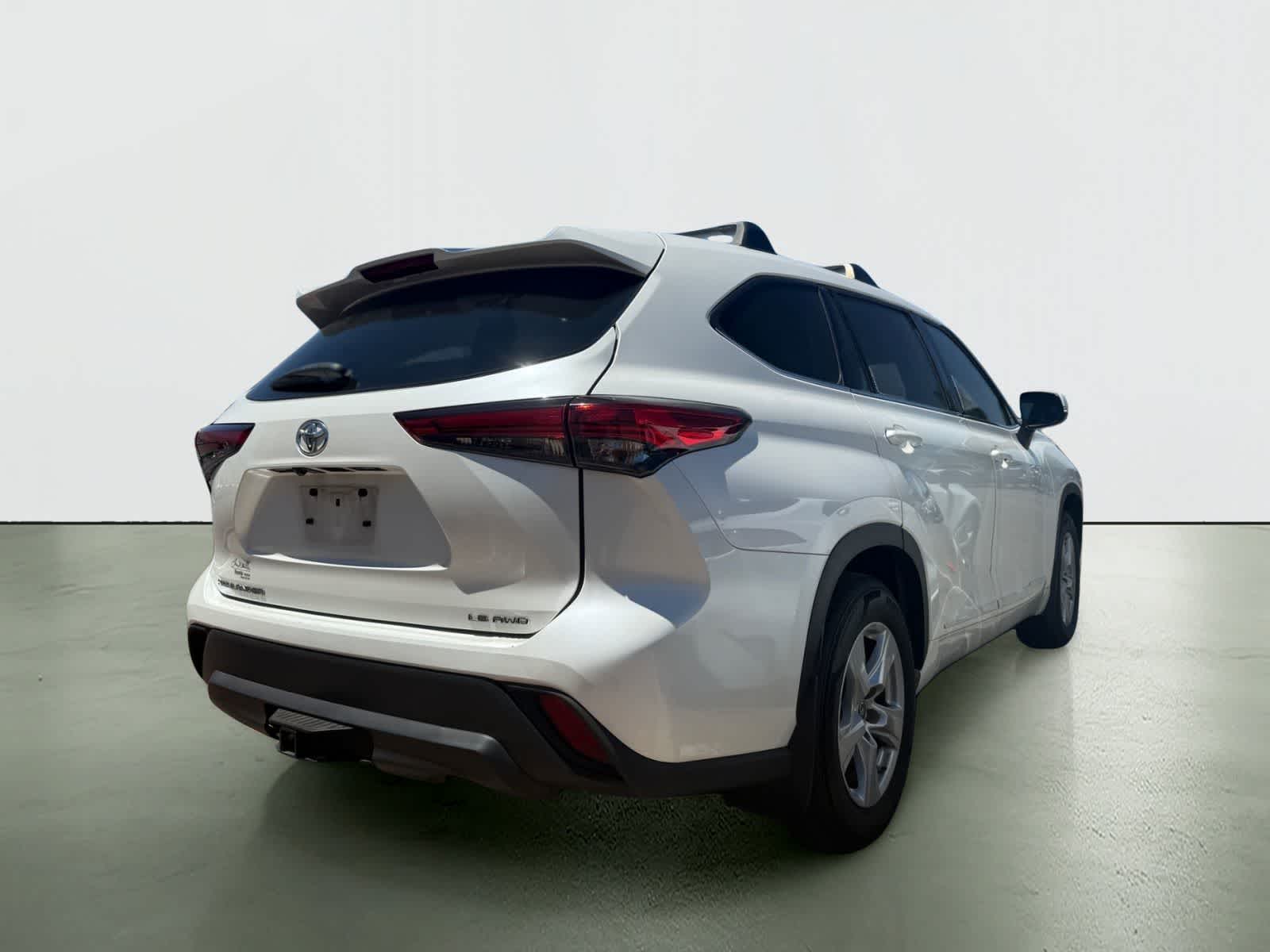 Toyota Highlander LE 2020