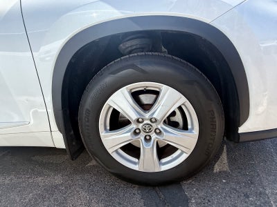 Toyota Highlander LE 2020
