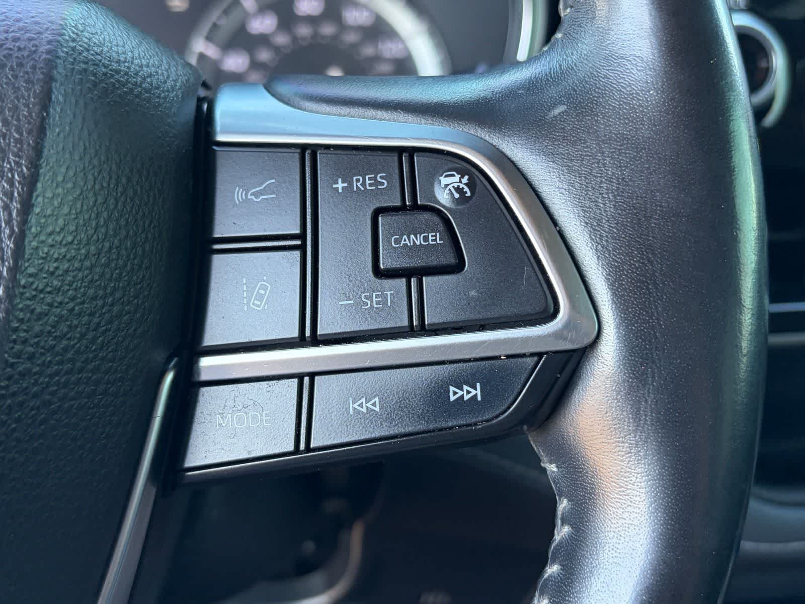 Toyota Highlander Limited 2020
