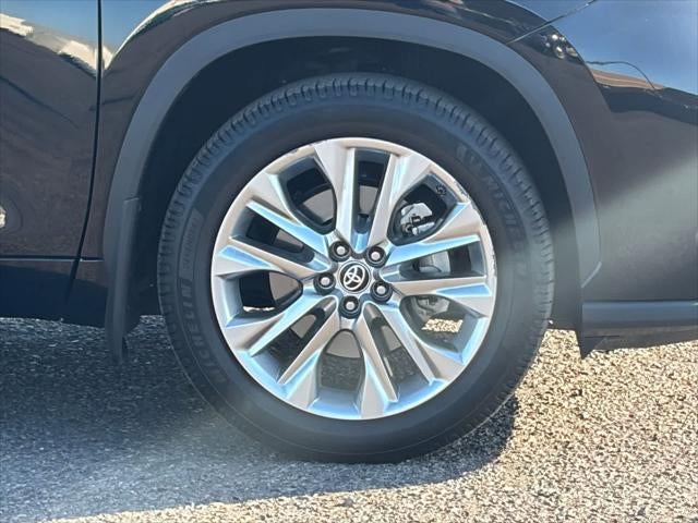 Toyota Highlander Limited 2020