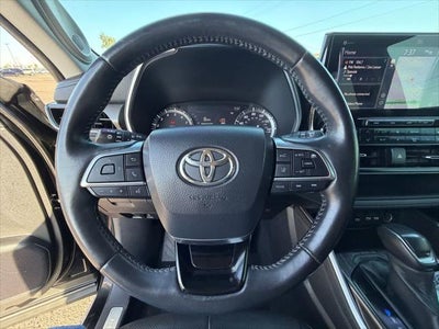 Toyota Highlander Limited 2020
