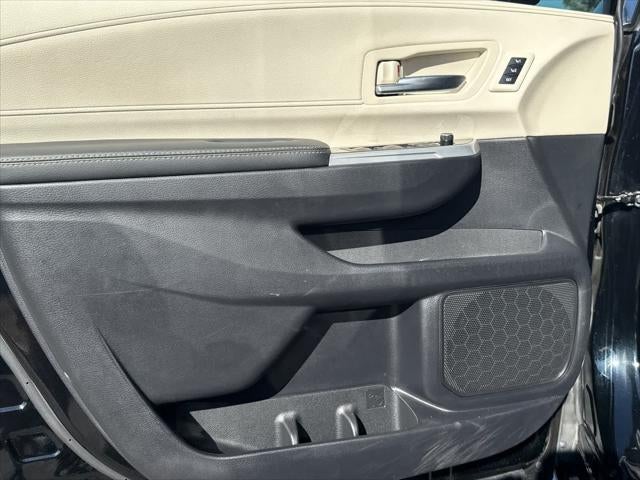 Toyota Sienna Platinum 2025