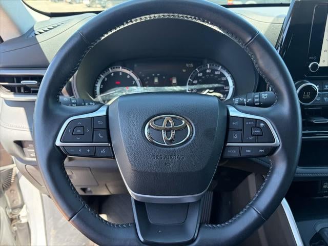 Toyota Highlander LE 2025