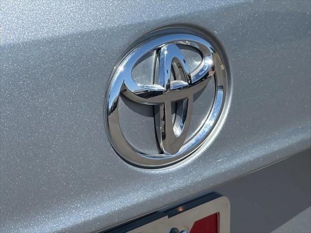 Toyota Highlander LE 2025