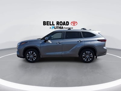 2025 Toyota Highlander XLE