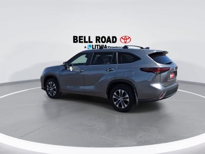 2025 Toyota Highlander XLE