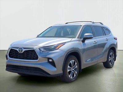 2025 Toyota Highlander XLE