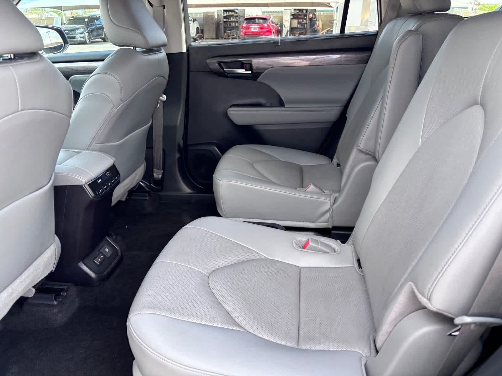 Toyota Highlander Limited 2024