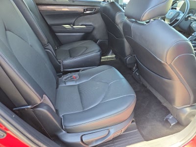 Toyota Highlander Limited 2023