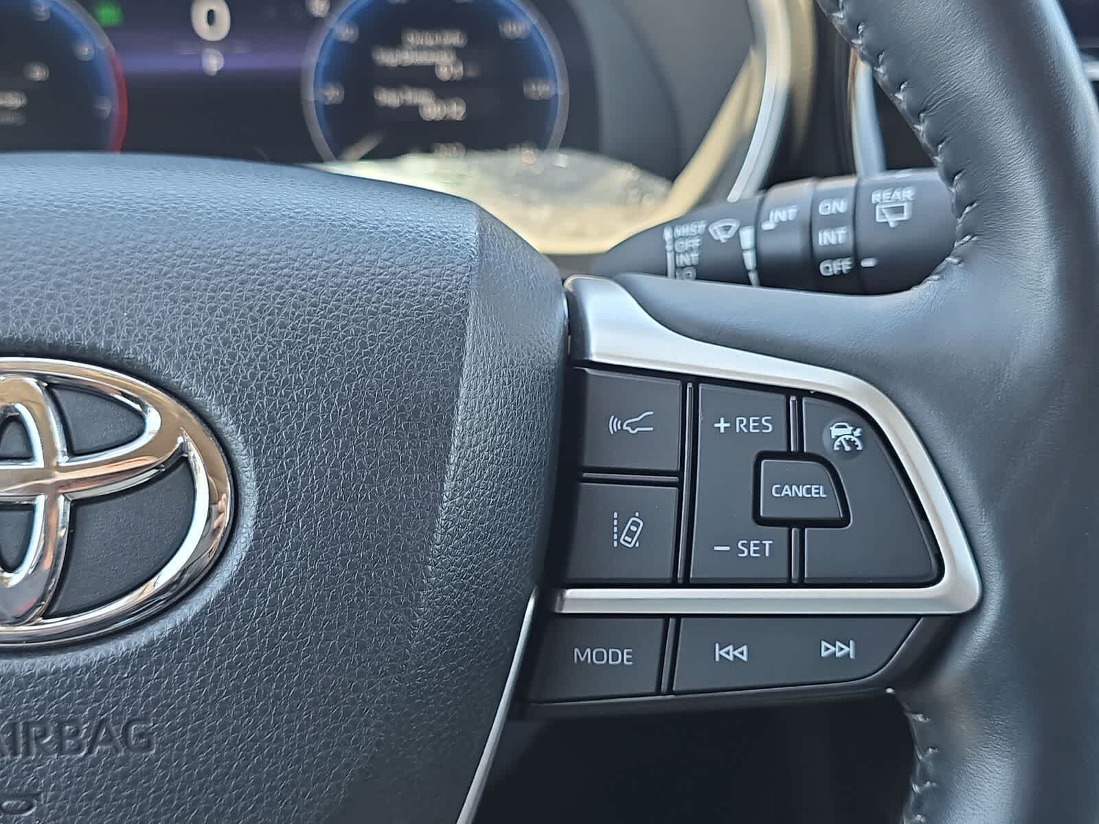 Toyota Highlander Limited 2023